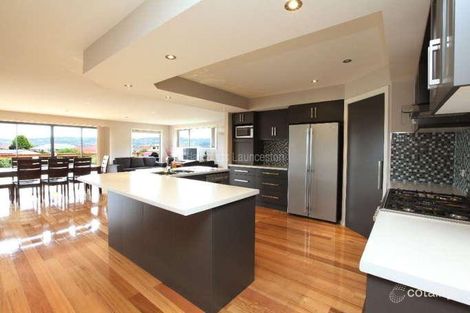 Property photo of 9 Sarinda Close Newnham TAS 7248