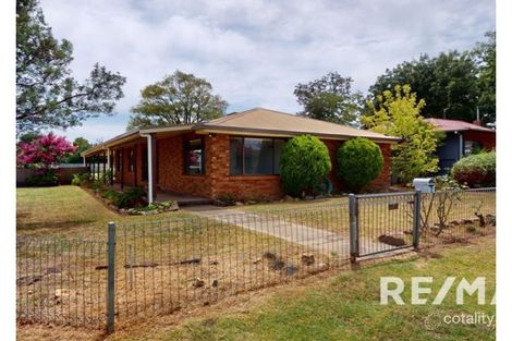 2 Elizabeth St, Junee, NSW 2663