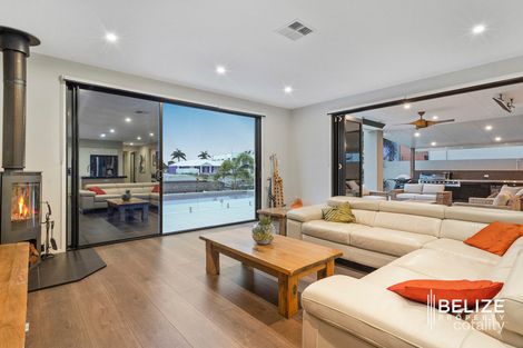 Property photo of 19 Sunset Place Jacobs Well QLD 4208