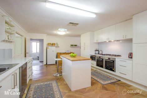 Property photo of 35 Hadley Gardens Kardinya WA 6163