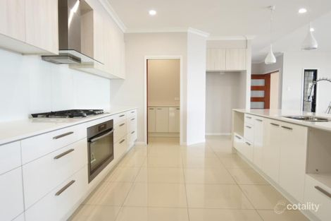 6 Grasstree Pl, Ningi, QLD 4511