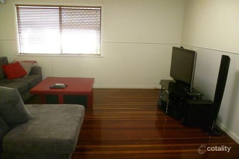 Property photo of 11 Kyrie Avenue Sunset QLD 4825