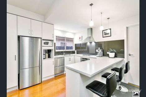 Property photo of 8 Hanley Street Avondale Heights VIC 3034