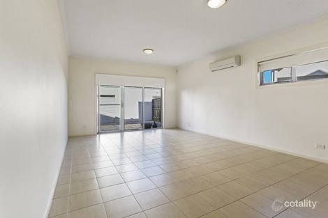 Property photo of 9 Connell Lane Dandenong VIC 3175