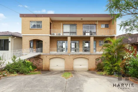 Property photo of 81 Lanhams Road Winston Hills NSW 2153