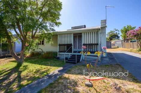 20 Jinda Rd, Koongamia, WA 6056
