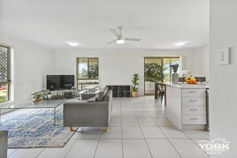Property photo of 6 Westview Drive Mount Kynoch QLD 4350