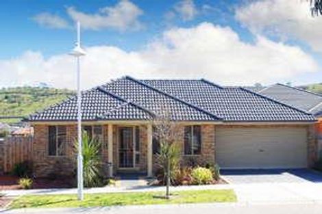 13 Marais Gr, South Morang, VIC 3752