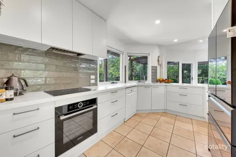 Property photo of 23 Bakers Gully Road Bright VIC 3741