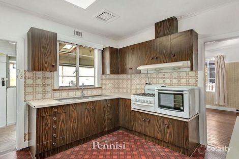 Property photo of 39 Xavier Street Oak Park VIC 3046