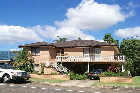 13 Lake Rd, Port Macquarie, NSW 2444
