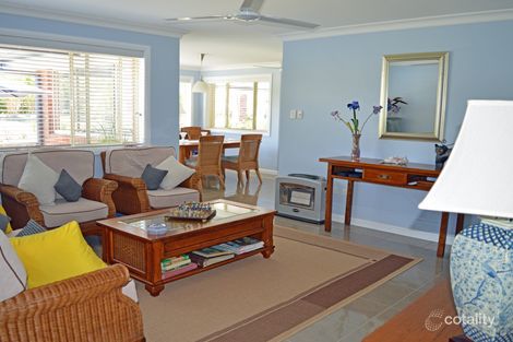Property photo of 18 Silky Oak Close Lawrence NSW 2460
