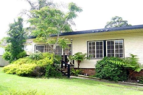 4 Madigan Bvd, Mount Warrigal, NSW 2528