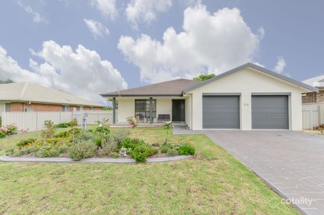 18 Wagonia Dr, Kootingal, NSW 2352