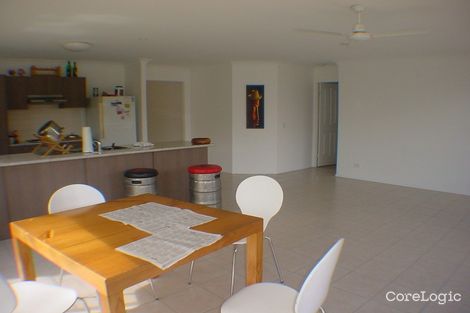 Property photo of 30 Eimeo Place Sandstone Point QLD 4511