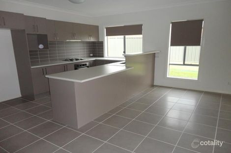 Property photo of 4 Peninsula Drive Eaglehawk VIC 3556