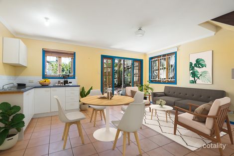 Property photo of 14 Chermside Street Highgate Hill QLD 4101