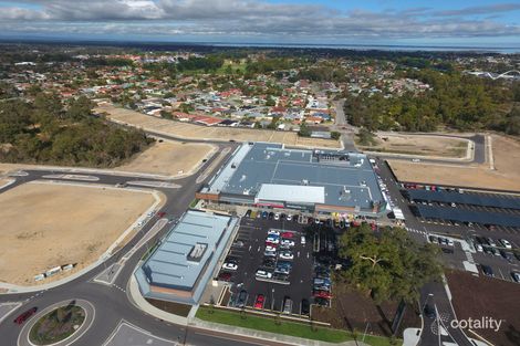 35 Montsalvat Dr, Greenfields, WA 6210