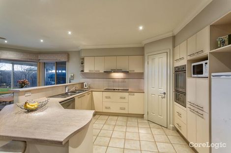 Property photo of 16 Rowlandson Place Taylors Lakes VIC 3038