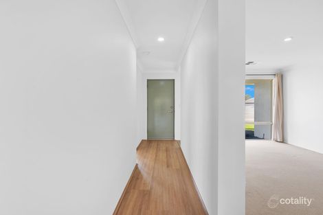 Property photo of 122B Brixton Crescent Ellenbrook WA 6069