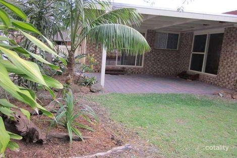 Property photo of 8 Mariners Way Yamba NSW 2464