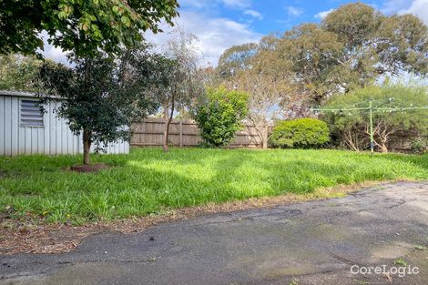 Property photo of 22 Carroll Crescent Mill Park VIC 3082