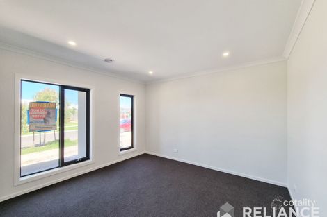 Property photo of 15 Runcorn Street Werribee VIC 3030