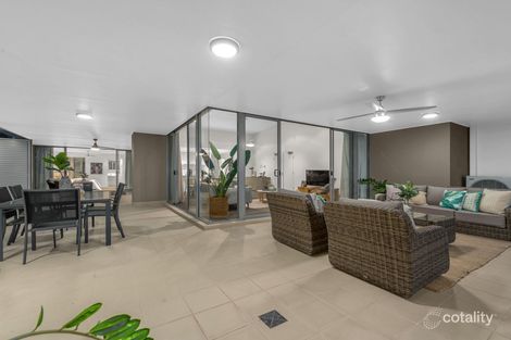 Property photo of 501/18 Paradise Street Highgate Hill QLD 4101