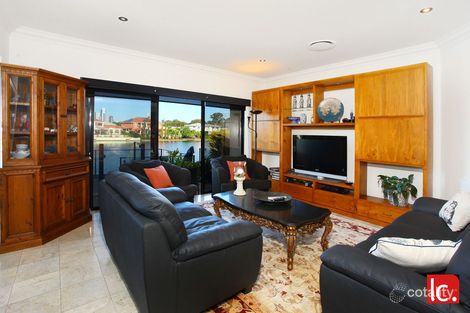 131/40 Cotlew St E, Southport, QLD 4215