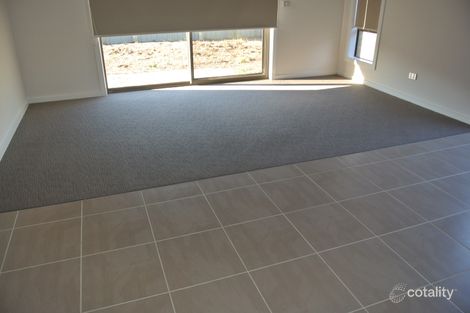 Property photo of 23 Wimpara Crescent Maddingley VIC 3340