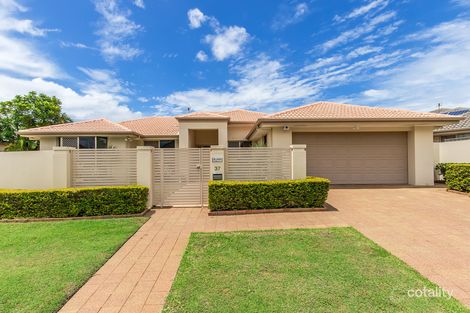Property photo of 37 Martingale Circuit Clear Island Waters QLD 4226