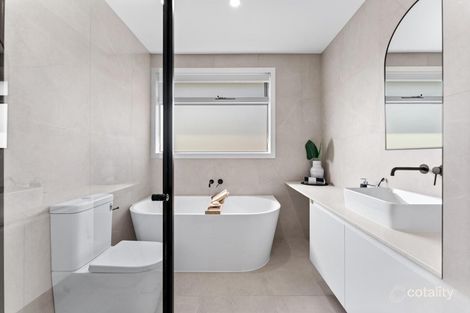 Property photo of 2B Nolan Avenue Brooklyn VIC 3012