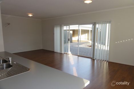 Property photo of 7 Esperance Drive Andrews Farm SA 5114