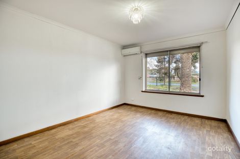 Property photo of 5 Karyn Crescent Brahma Lodge SA 5109