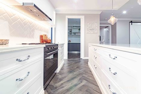 Property photo of 42 Ninth Avenue Jordan Springs NSW 2747