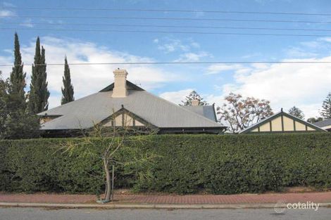 2 Victoria St, Glenelg South, SA 5045