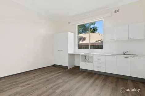 8 Wemyss St, Enmore, NSW 2042