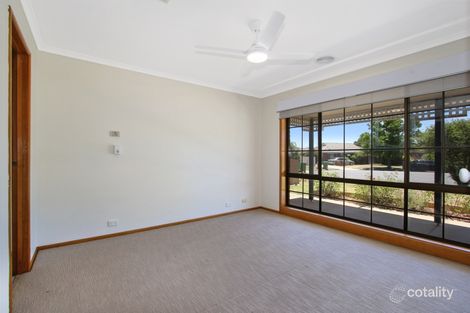 Property photo of 7 Lachlan Court West Wodonga VIC 3690