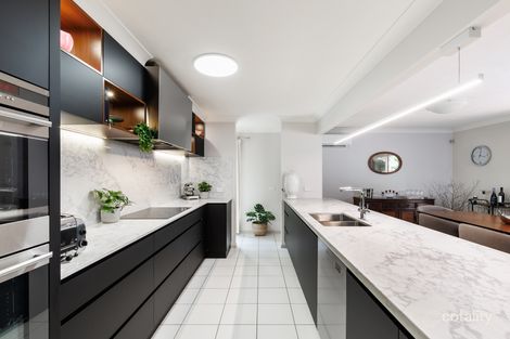 Property photo of 2 Hoana Place Kenmore QLD 4069