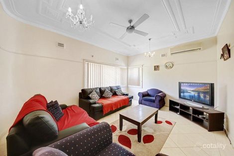 Property photo of 22 Westmoreland Road Minto NSW 2566