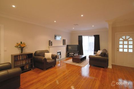 8 Amys Gr, Donvale, VIC 3111