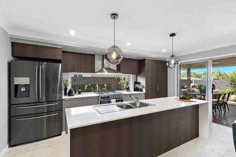 Property photo of 15 Majestic Circuit Thornlands QLD 4164