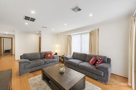 Property photo of 2/1081 North Road Hughesdale VIC 3166