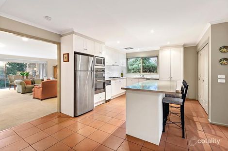 Property photo of 10 Brixton Avenue Eltham North VIC 3095