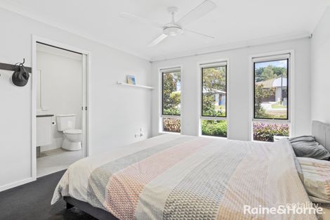 Property photo of 8 Treeline Place Redland Bay QLD 4165