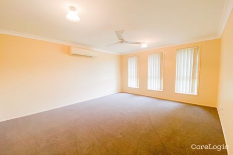 Property photo of 36 Golden Wattle Crescent Thornton NSW 2322