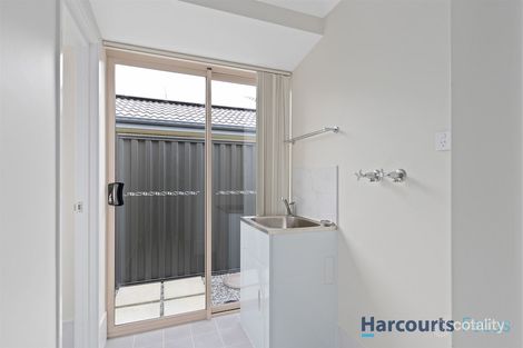 83 Balivanich Loop, Seville Grove, WA 6112