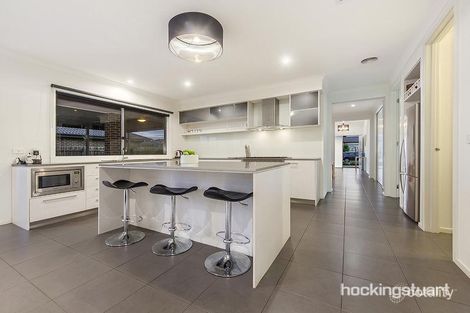 Property photo of 7 Wakefield Road Taylors Hill VIC 3037