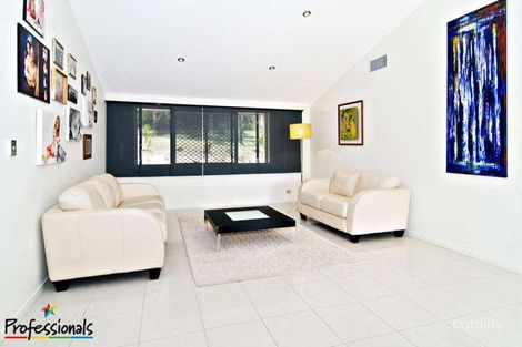 Property photo of 3 Pinecone Court Bunya QLD 4055