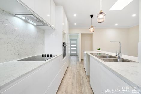 Property photo of 88 Lamond Street Alfred Cove WA 6154